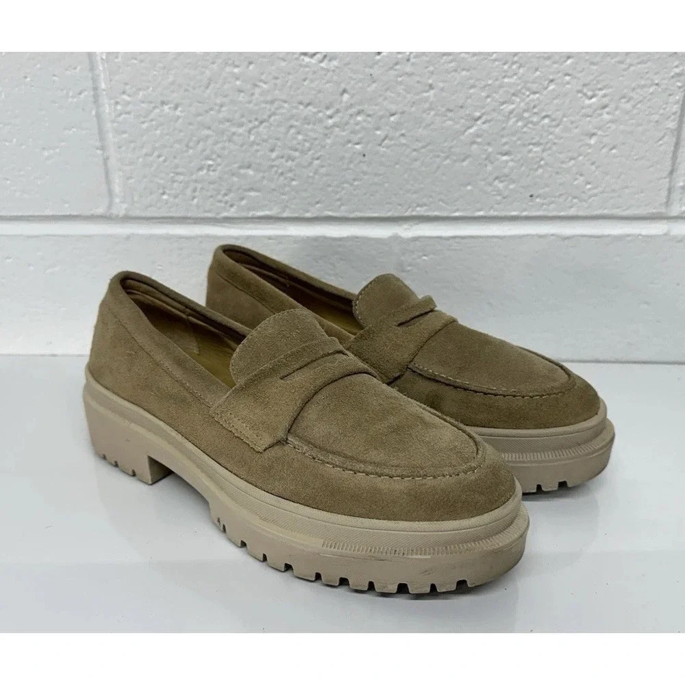 Portland Leather Patina Zoe Loafer Womens Size 9.5 Taupe Chunky Suede Lug Sole‎